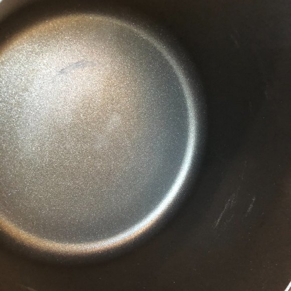 New - Calphalon Classic Non-stick 7-pc Cookware Set (without box) - Picture 15 of 15